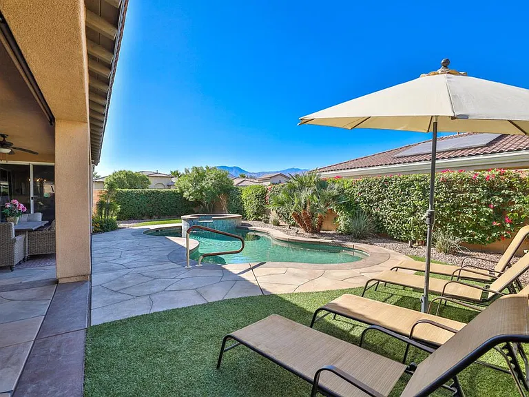 48219 Newport Bridge Pl — Photo 5
