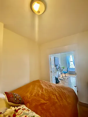 Rented by Avenue Sotheby's International Realty | media 12