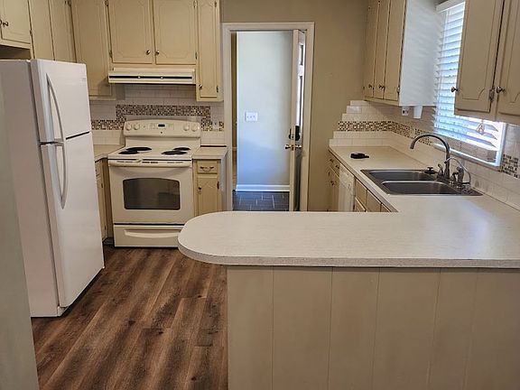 5th image of 106 Argall Town Ln