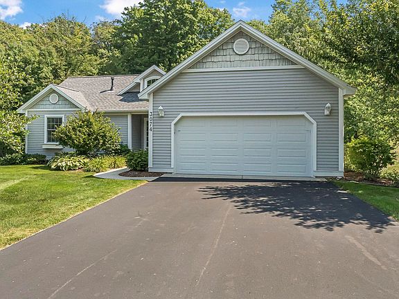 4th image of 3074 Crown Wood Ct