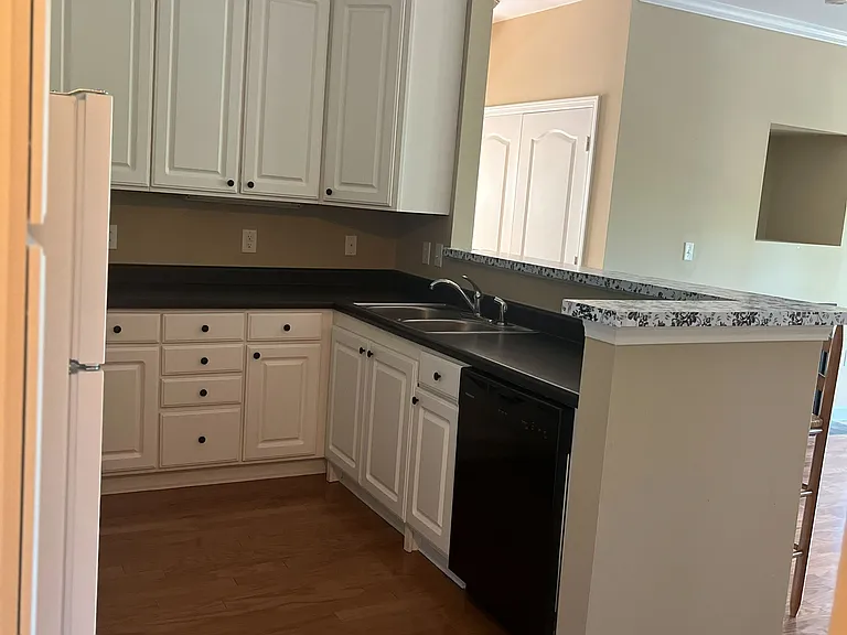 188 Cecil Miller Rd #304 — Photo 4
