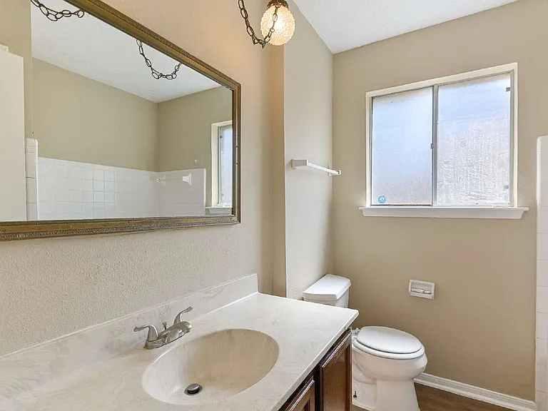 10427 Huntington Place Dr — Photo 3