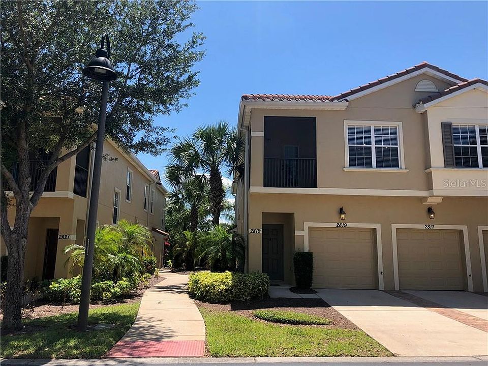 1st image of 2819 Oakwater Dr