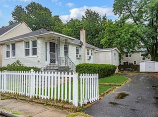 478 Center Ave, Middletown, NJ 07748