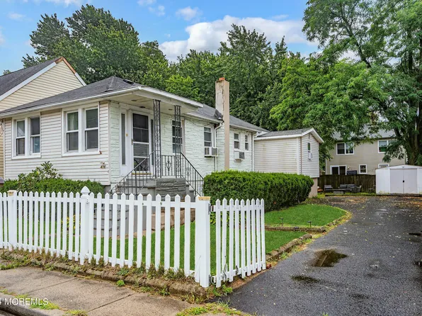 478 Center Avenue, North Middletown, NJ 07748