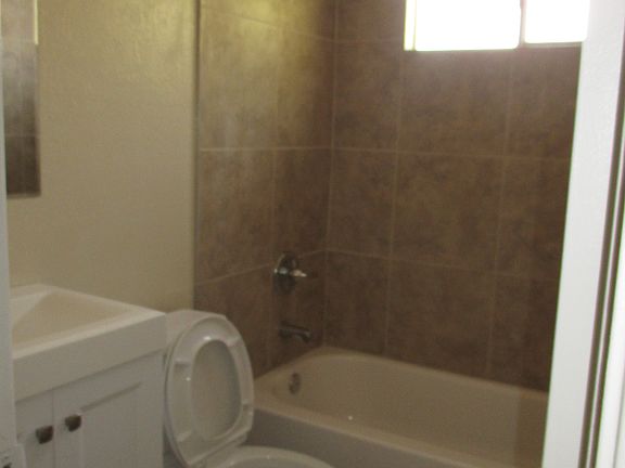 5th image of 1393 Callen St APT A