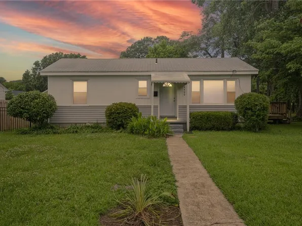 4400 Bart St, Portsmouth, VA 23707