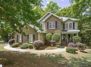 2 Trailstream Dr, Mauldin, SC 29662