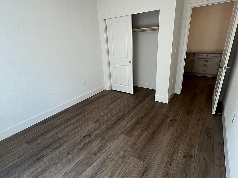Guest Bedroom#1 (1st Floor)