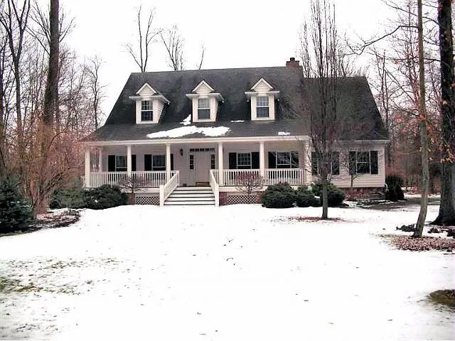 7847 Woodbridge Ct photo 1