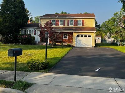 17 Michael Ave, Kendall Park, NJ, 08824