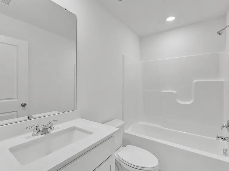 810 Basswood Glen Trl — Photo 43