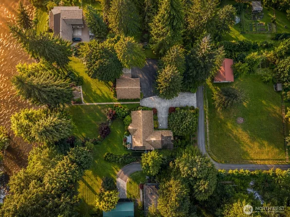 24416 SE 246th Street, Maple Valley, WA 98038