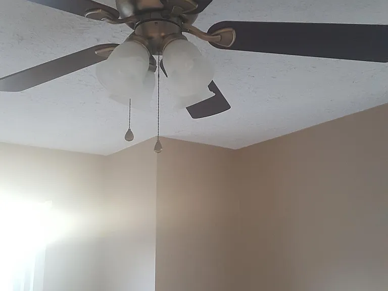 3324 Westdale Ct — Photo 9