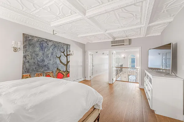 Rented by Compass | media 29