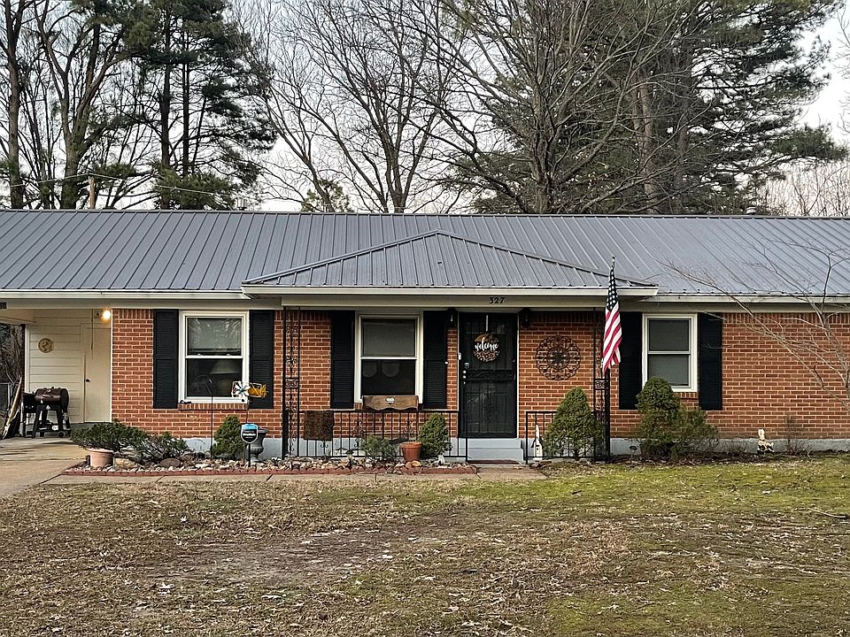 1st image of 327 Yorktown Dr