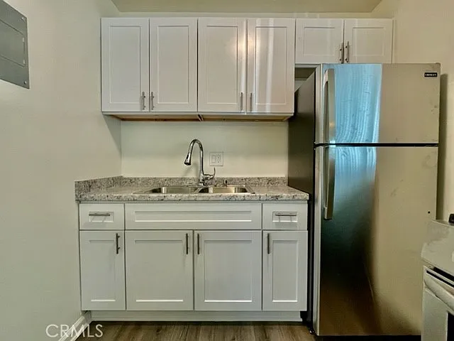 1811 W Sallie Ln #4 — Photo 15