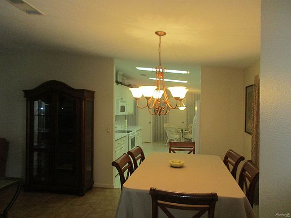 Dining area to your right