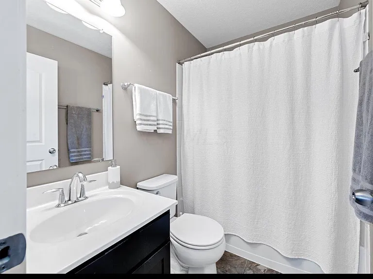 5925 Winberry Creek Dr — Photo 16
