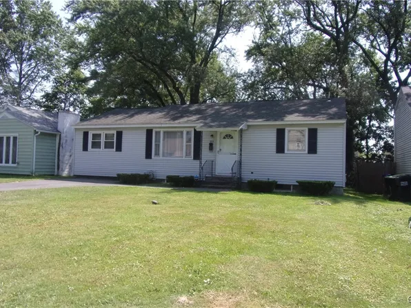 223 W Molloy Rd, Syracuse, NY 13211