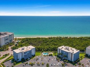 3 Bluebill Ave APT 207, Naples, FL 34108