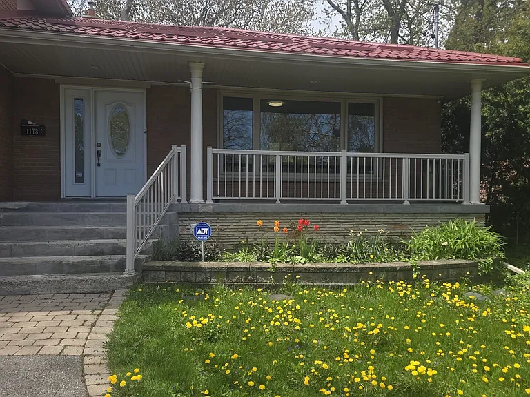 1178 Kipling Ave — Photo 2