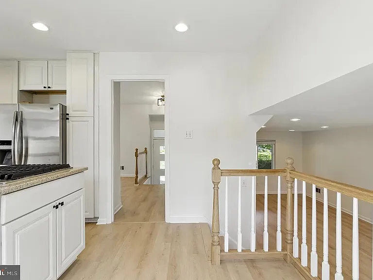 6407 Kirby Rd — Photo 13
