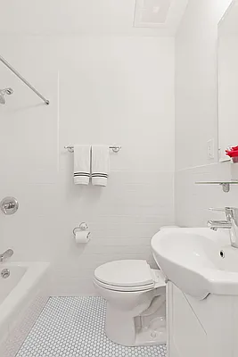 Rented by Owner | media 13