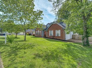 2929 High Rigger Dr, Nashville, TN 37217