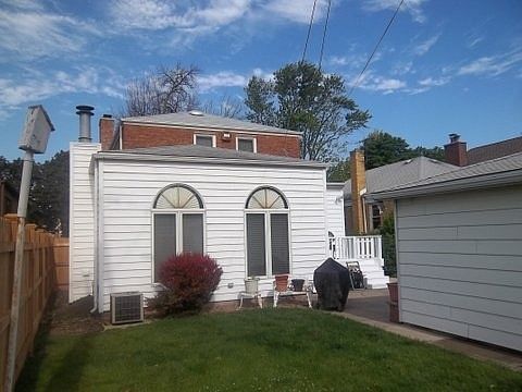 2nd image of 1615 N 78th Ave