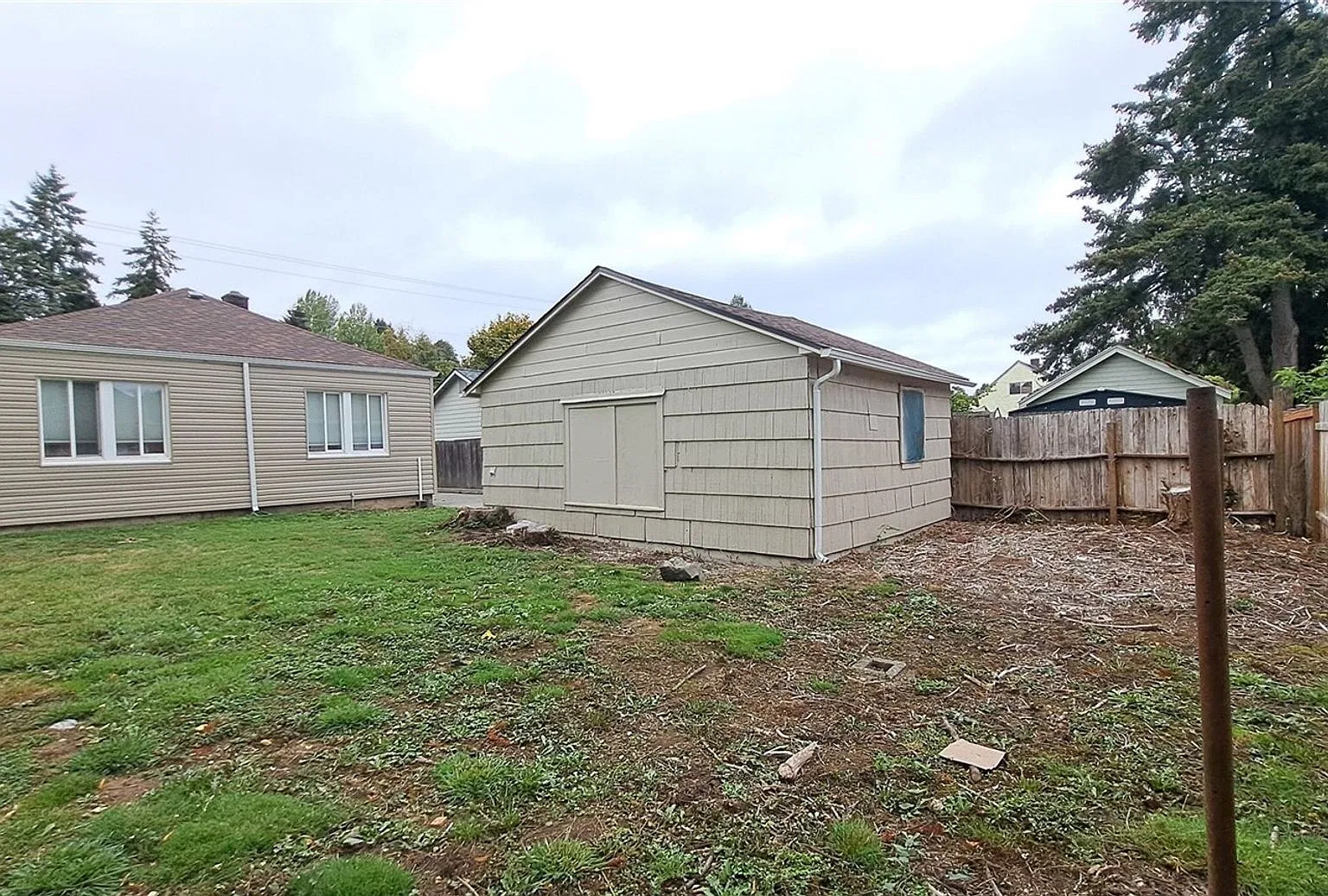 Two Bedroom Single Family Home with Detached Garage — Photo 4