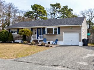 102 Redwood Pl E, Brick, NJ 08724