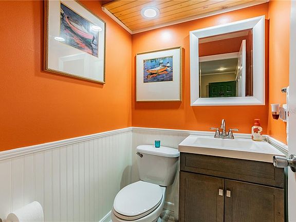 5th image of 309 Somerset Ln #19