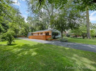 1103 Pine St, Fox River Grove, IL 60021