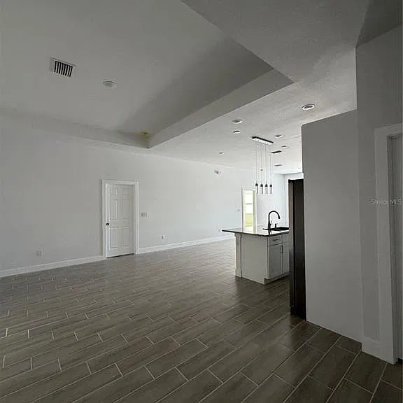 358 Albatross Rd — Photo 12