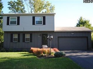 577 Aurora Dr, Youngstown, OH