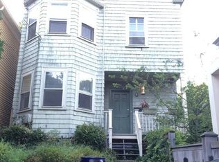 132 Transit St, Providence, RI 02906
