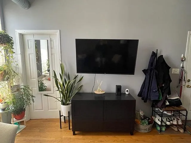 1460 W Augusta Blvd #3 — Photo 6