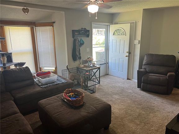 4th image of 3717 Melody Ln