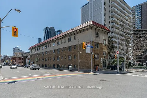 608 Church St #A2 Photo 1