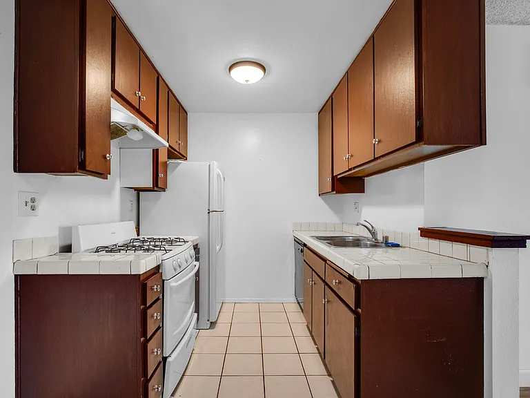 3717 Cardiff Apartments — Photo 3
