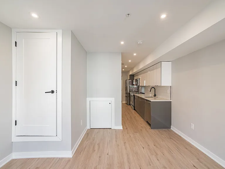 1725 N 25th St. - DPD 8510 — Photo 11