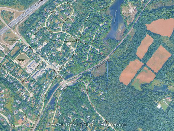 5th image of 139 Main St S