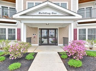 360 Andover St UNIT 1210, Danvers, MA 01923