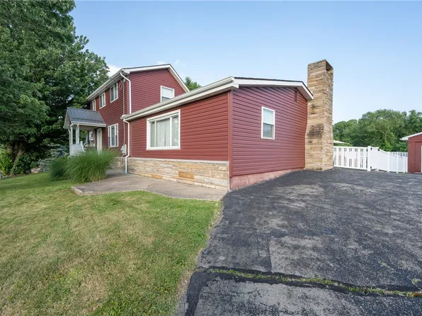 563 Edward St, Latrobe, PA 15650