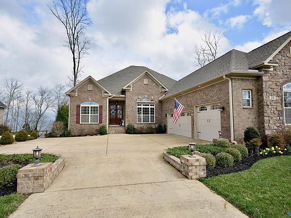 2nd image of 25 Ridge Bluff Cir SE