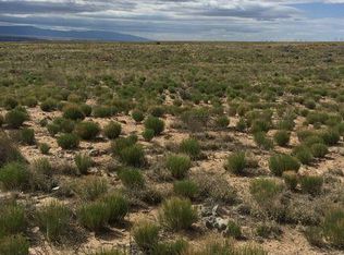 Scenic Dr NW, Albuquerque, NM 87120