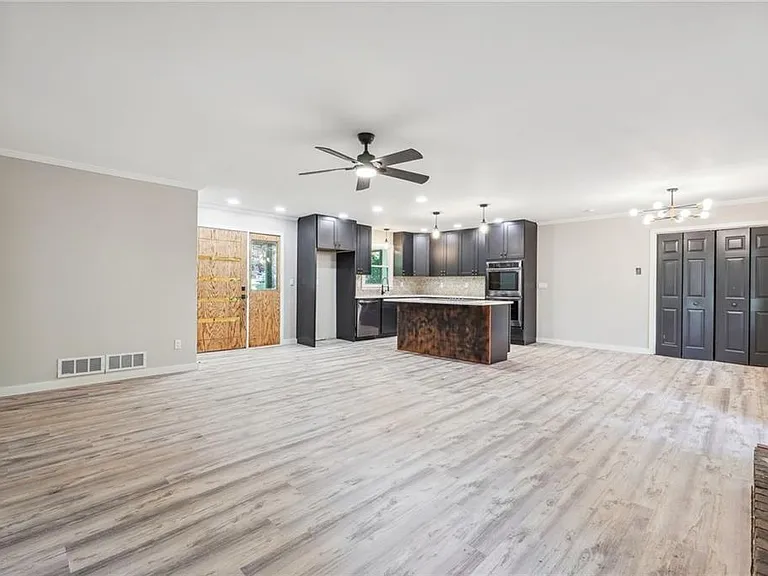 2653 Amy Ct — Photo 3