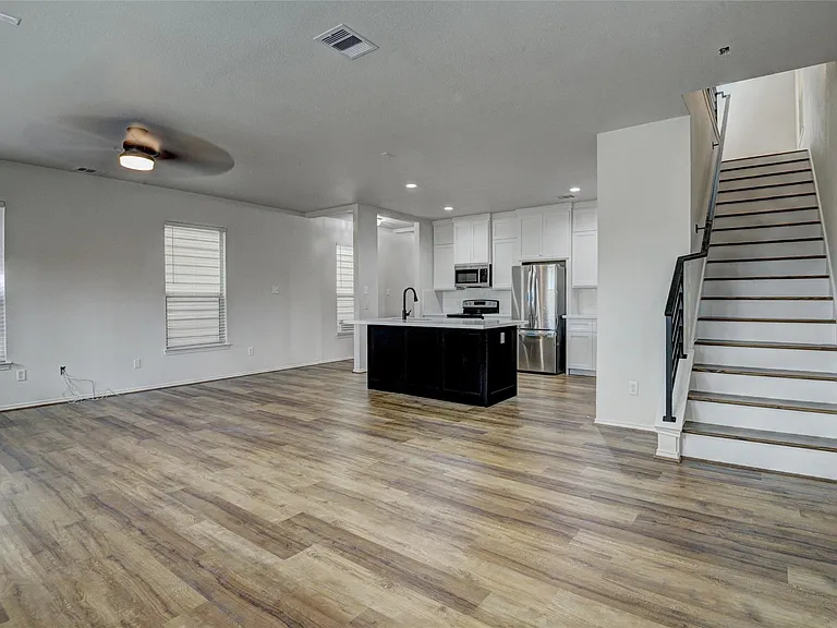 7042 Plum Creek Terrace Ln — Photo 13