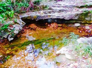 138 Old Sullivan Rd, Bourbon, MO 65441